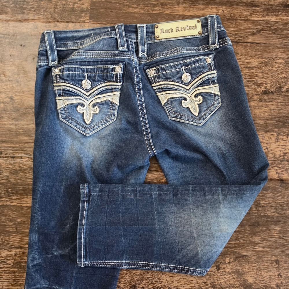 ROCK REVIVAL Easy Crop Jeans Women 27 Blue Sukara Embroidered Fleur-De-Lis